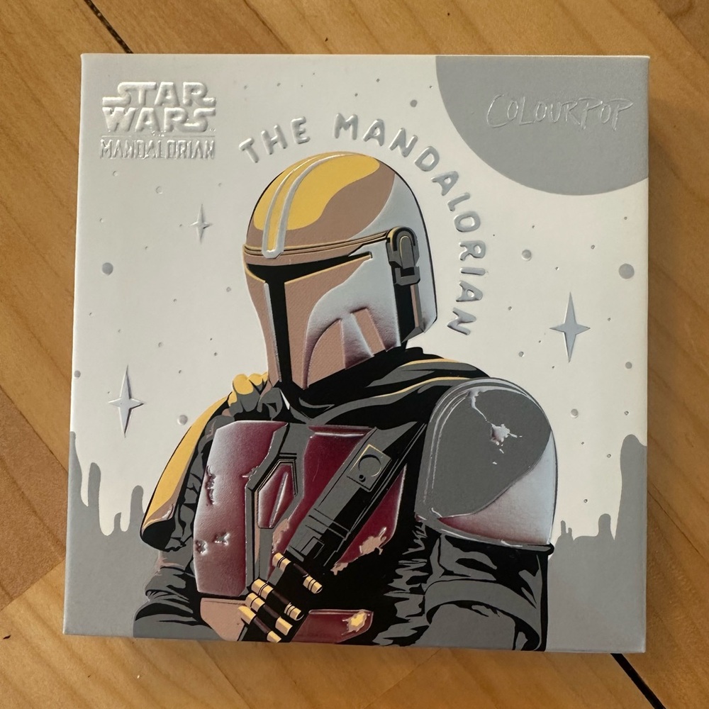 Colourpop Mandalorian eye shadow pallete